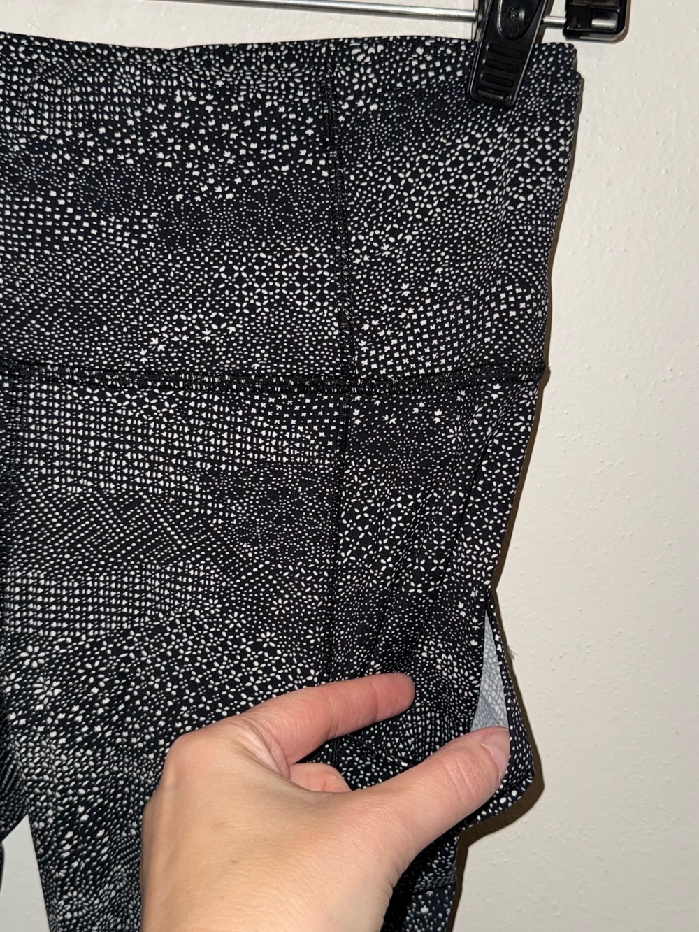 Lululemon Fast & Free 7/8 Tight II Leggings Size 6 - Picture 4 of 13